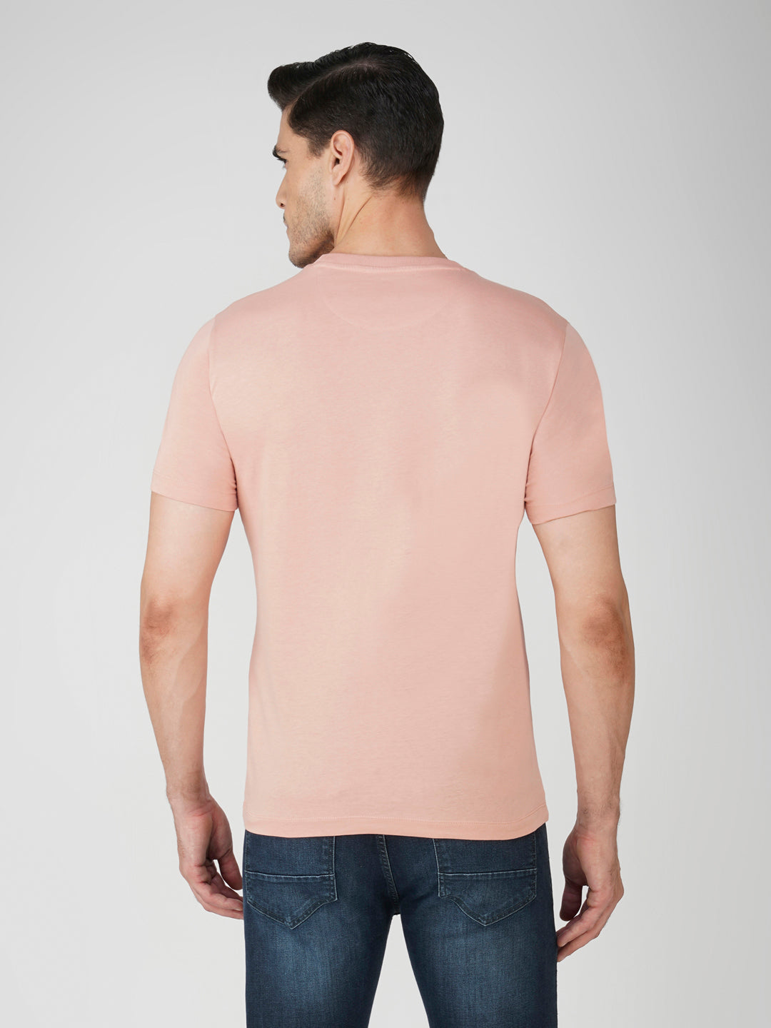 DREAMY ROSE BRANDING
T-SHIRT BACK VIEW