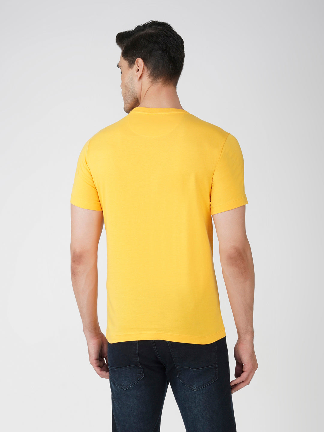 YELLOW OCHRE BRANDING PHOTO PRINT BACK VIEW