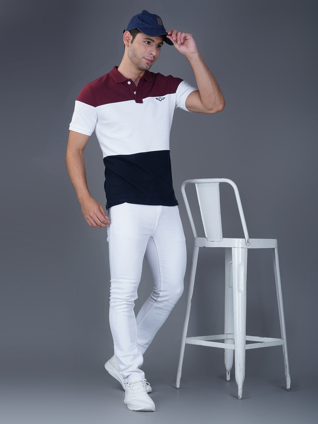 Pomegranate/white/Navy Color Block pose view