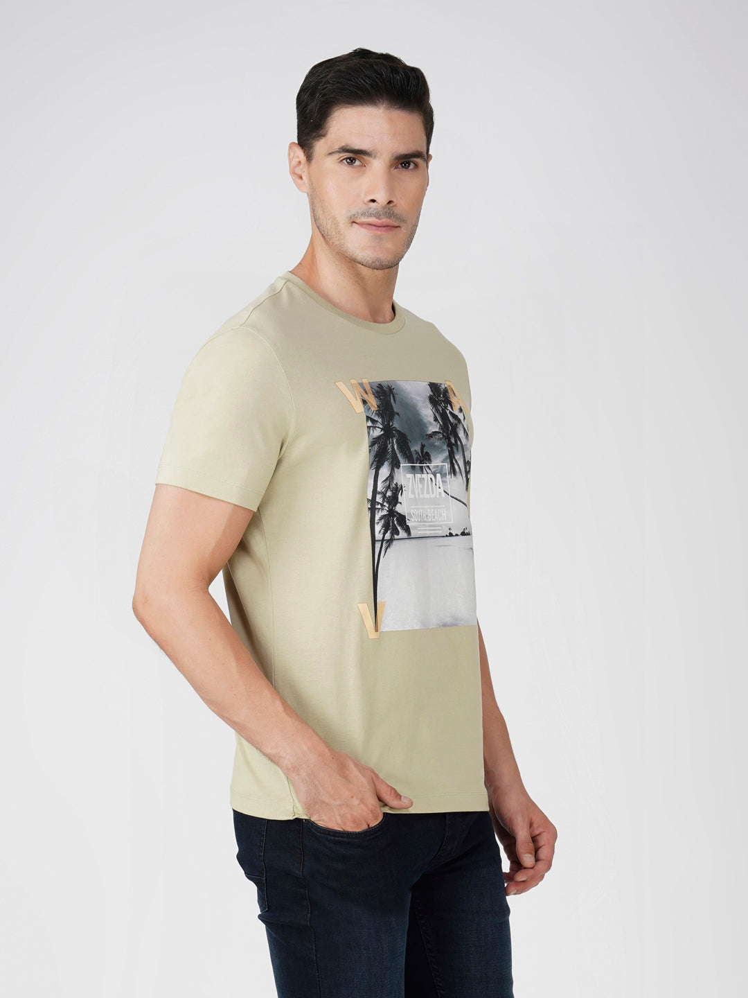 HAZLEWOOD BRANDING PHOTO PRINT RIGHT VIEW