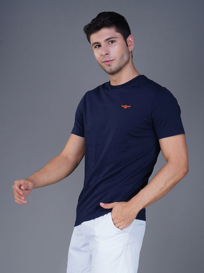 SOLID ROUND NECK T-SHIRT