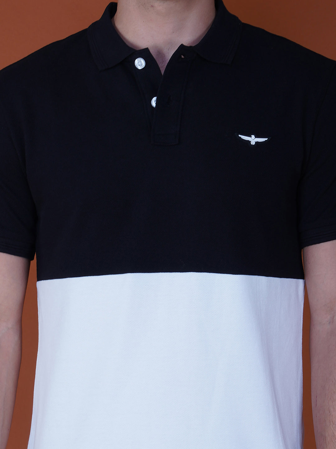 BLACK/WHITE COLOR BLOCK POLO ZOOM VIEW