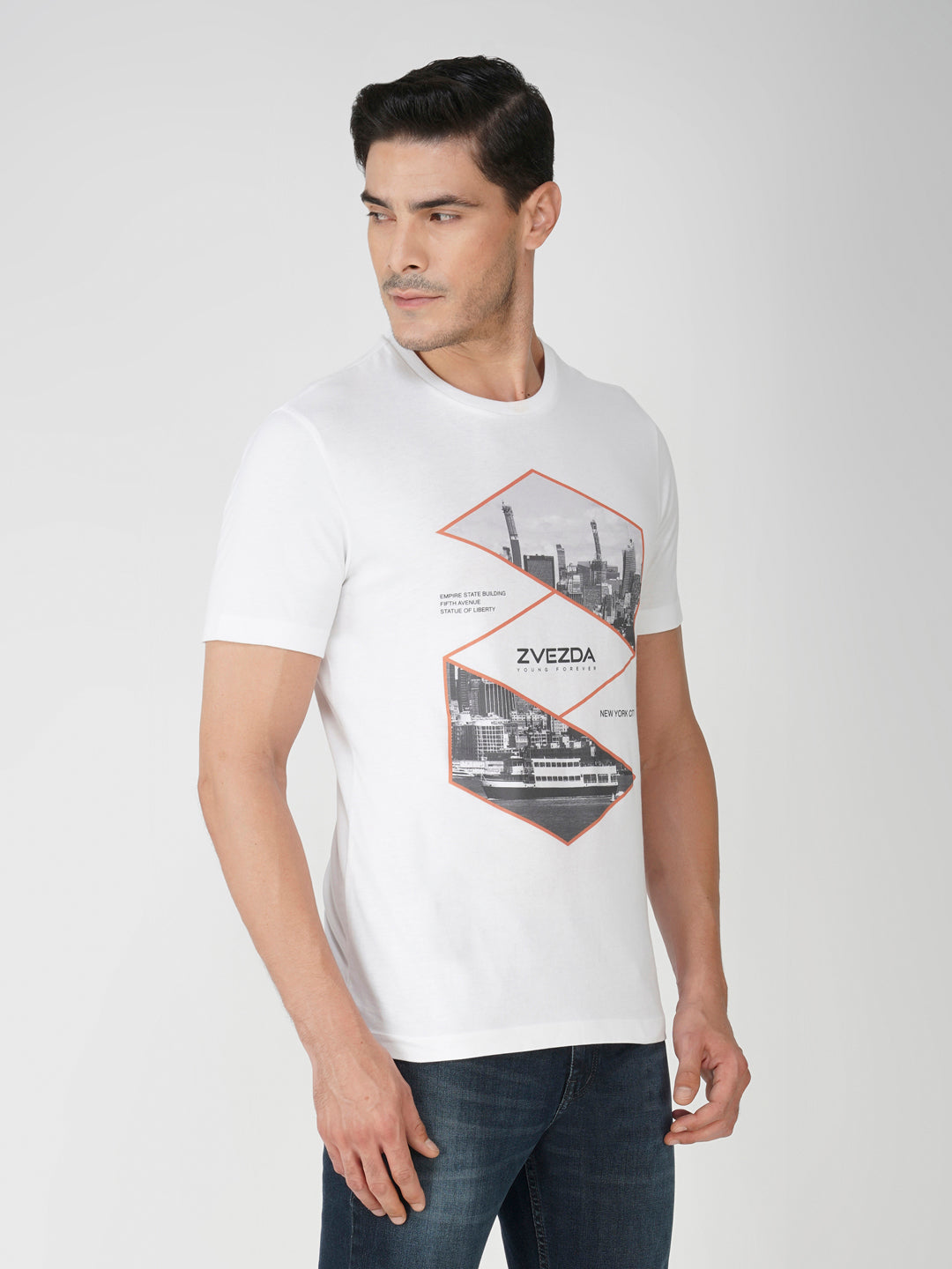 WHITE   BRANDING PHOTO PRINT RIGHT VIEW