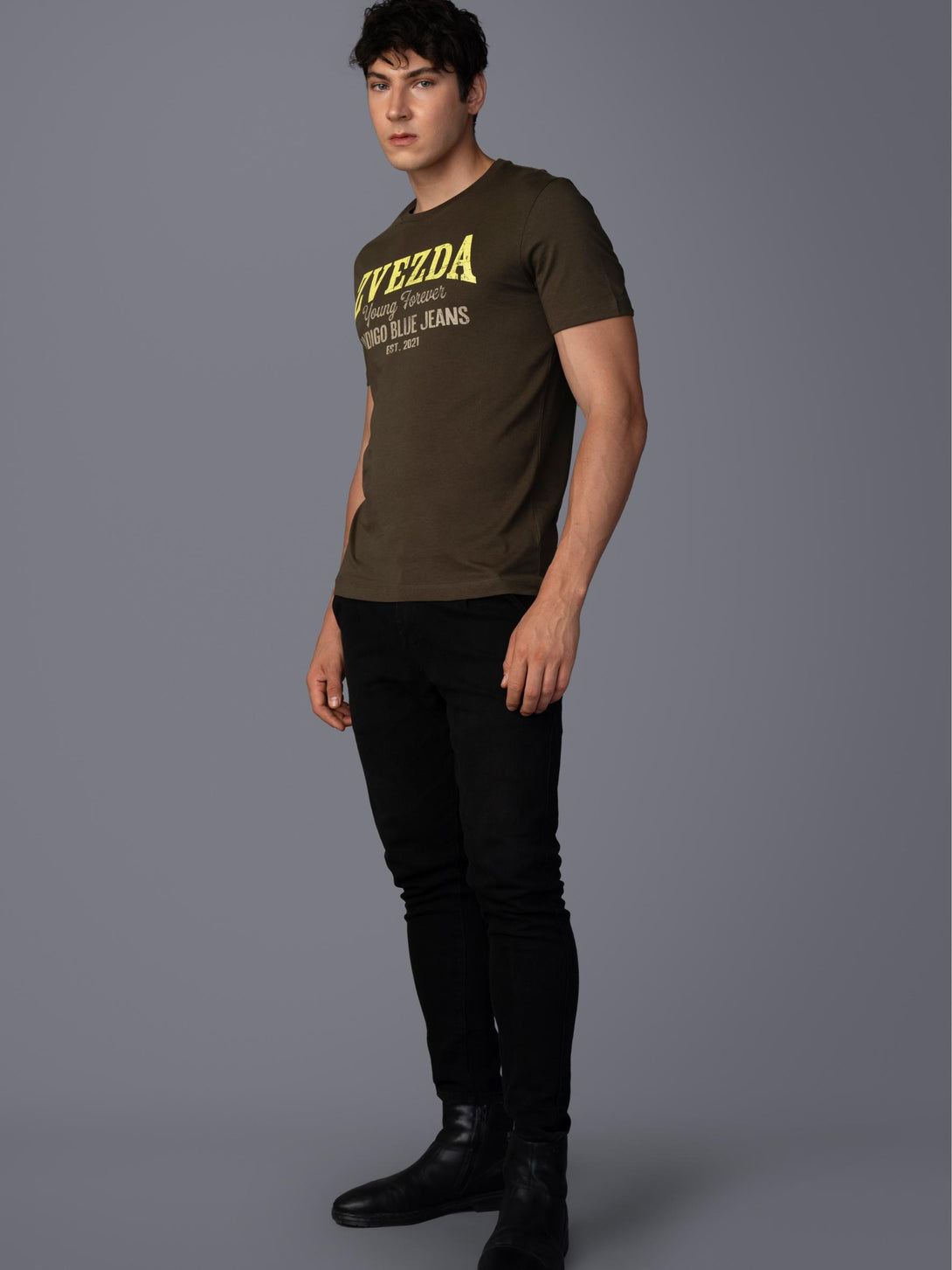 FOREST NIGHT  BRANDING  
T-SHIRT LEFT VIEW