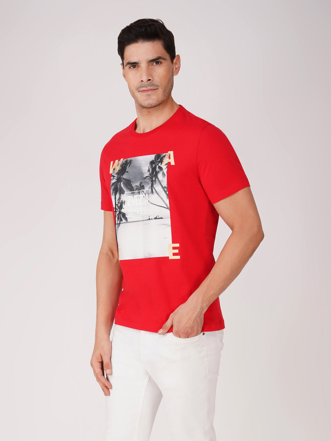 RED BRANDING PHOTO PRINT LEFT VIEW