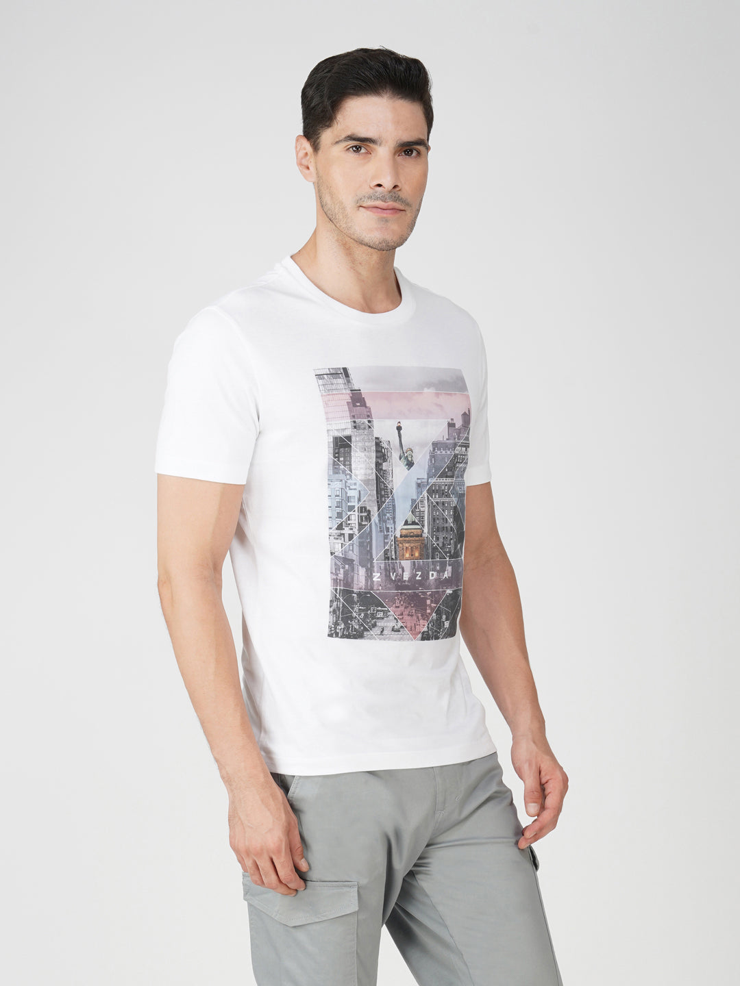 WHITE BRANDING PHOTO PRINT RIGHT VIEW