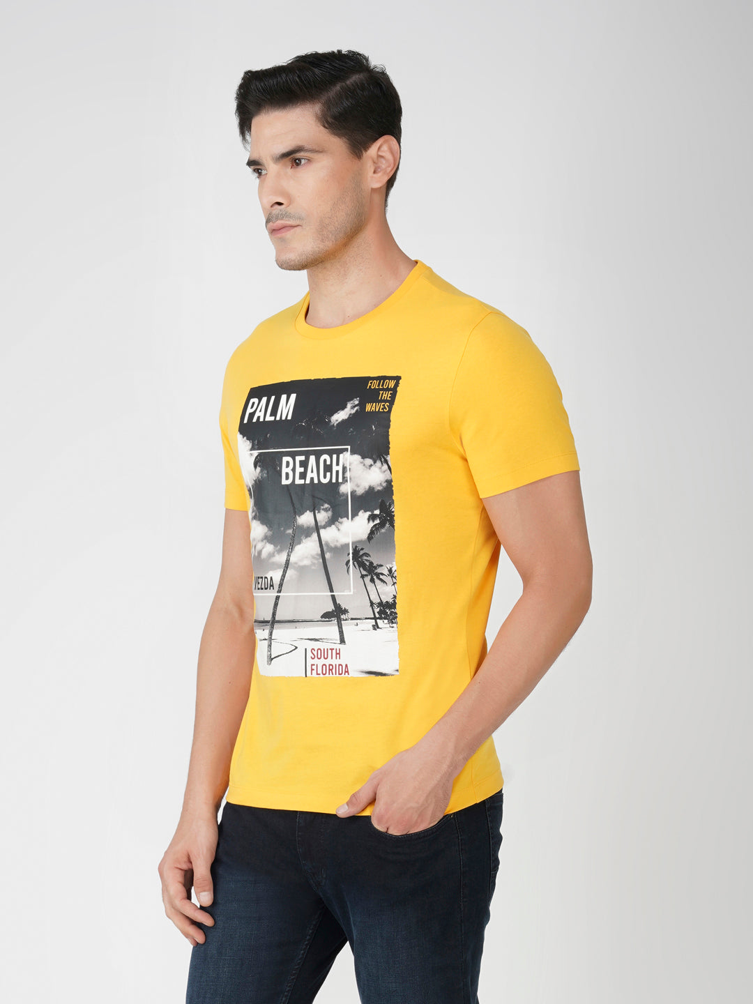 YELLOW OCHRE BRANDING PHOTO PRINT LEFT VIEW